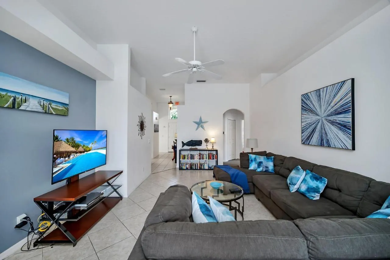 Calabay Park 416 Villa Four Corners Holiday home